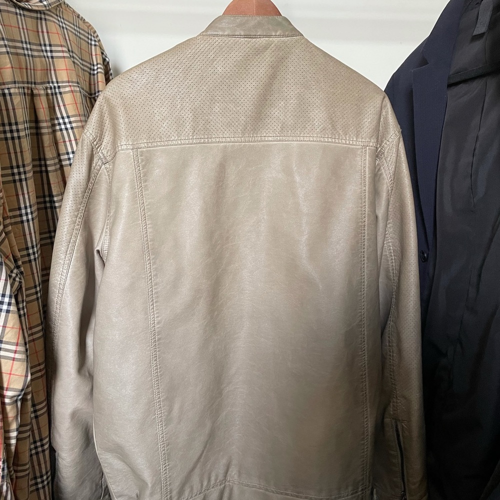 Vintage leather jacket - Picture 2 of 4
